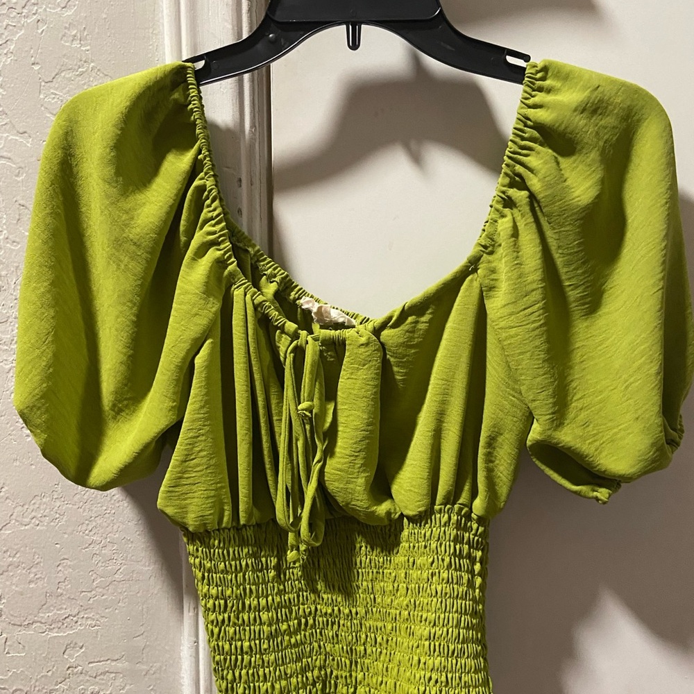 Green Puff Sleeve Women's Top